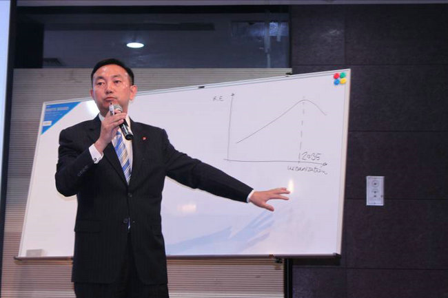 中海地产 – 陈斌赴东南大学为"职业发展研习营"讲授公开课