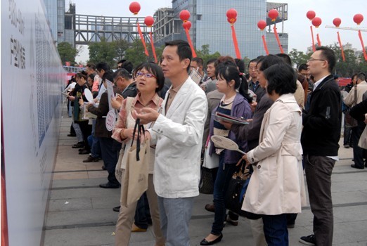 直击姑苏大事件：万人朝凤，一日倾城