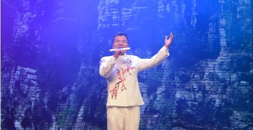 巅峰对决 谁与争锋——“2013苏州中海&#8226;幸福达人秀”总决赛完美谢幕