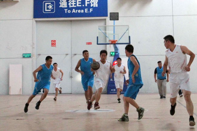 “舞动激情.向快乐出发”之烟台公司篮球争霸赛