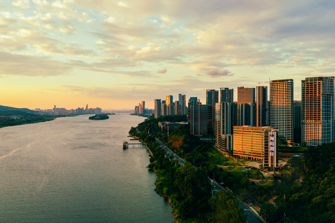 da74e534-af72-4d34-bf4a-edf450e1cb23