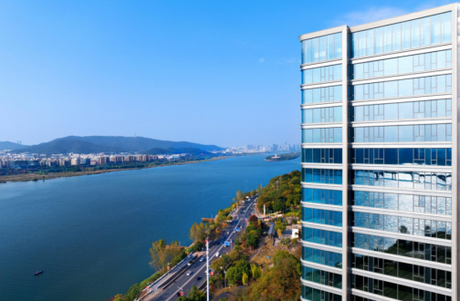 【湘赣】全国十席 湖南唯一 | 中海阅湘台荣获行业高端作品交付力认证